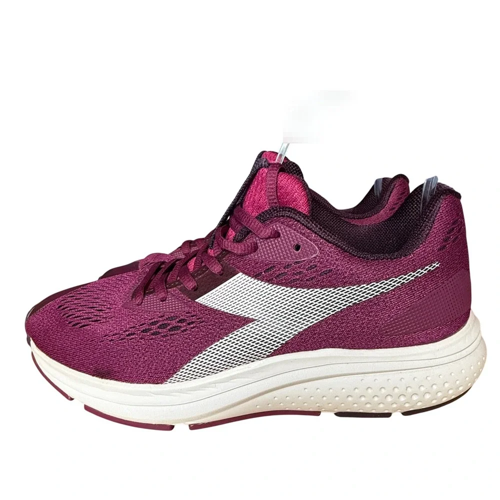 Diadora Kuruka 4 Womens Running Shoes Plum Magenta White Sneakers 101.174884‎ 8